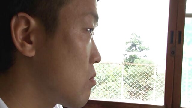 ゲイの上司と密接に彼の部下のポイントを説明します 女 用 エロ 画像