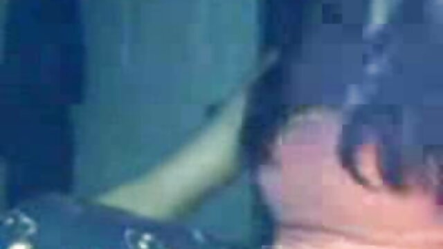 美しい女性でラテックスやってエロソロ エロ 動画 女 向け