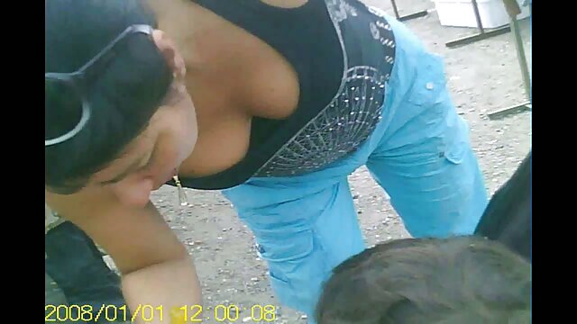 キャスティングでは、筋肉の男とブロンドの欲求 綺麗 な 女 エロ 動画