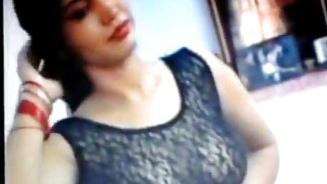 倉庫のマネージャーは誰も見ていないまで充電器を吸った r18 女性 動画