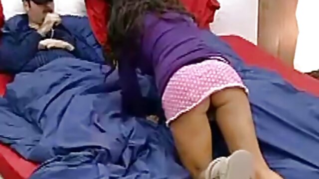 レズビアン黒檀舐めてる膣彼女白 教師 av 動画